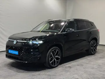 VW Tayron R-Line 1.5 TSI eHybrid   MATRIX NAVI PANO