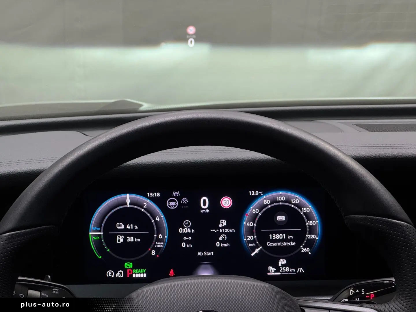 VW Tayron R-Line 1.5 TSI eHybrid   MATRIX NAVI PANO