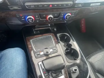 Audi Q7 3.0 TDI - Quattro - Diesel