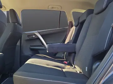 TOYOTA RAV4 LED SCHEINWERFER KAMERA FACEL. PDC SHZ 18