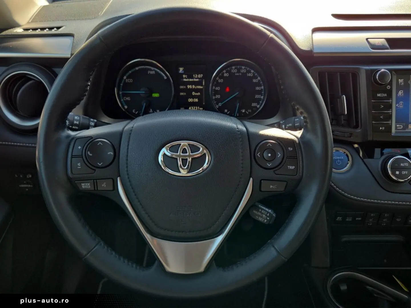 TOYOTA RAV4 LED SCHEINWERFER KAMERA FACEL. PDC SHZ 18