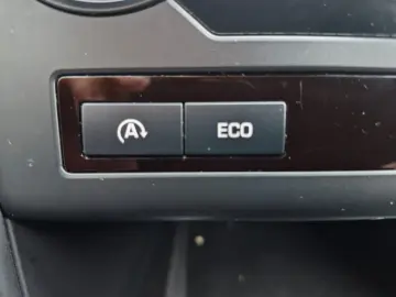 Land Rover Discovery Sport 2.0 TD4 – Diesel