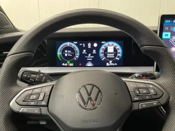 VW Tayron Tayron R-Line 1.5 electric TSI eHybrid 20