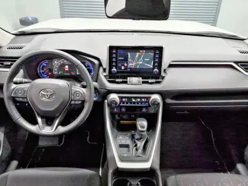TOYOTA RAV 4 Hybrid - Safety Sense   AHK   1.Hand