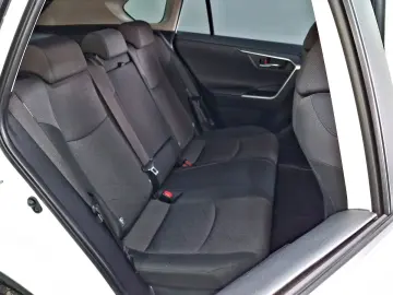 TOYOTA RAV 4 Hybrid - Safety Sense   AHK   1.Hand