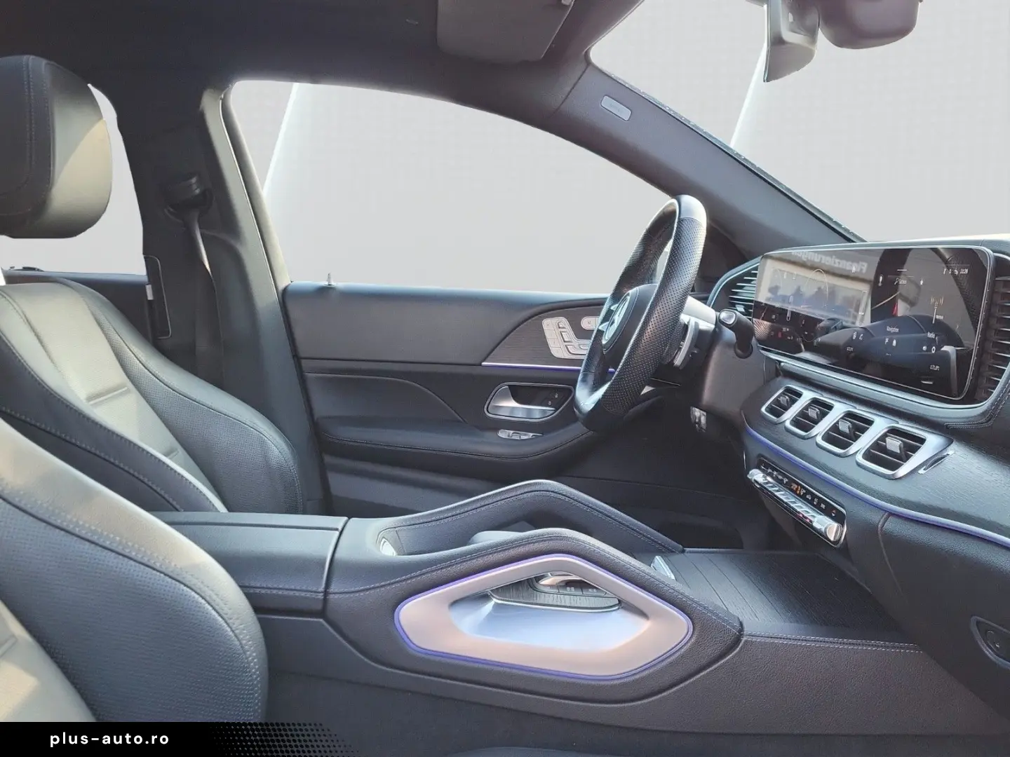 MERCEDES-BENZ GLE 300 d  AMG Styling Nightpaket Facelift HUD