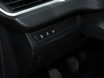 Peugeot 2008 1.2 PURETECH 110CH S&S BVM5 ALLURE