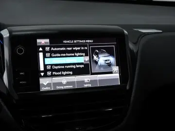 Peugeot 2008 1.2 PURETECH 110CH S&S BVM5 ALLURE