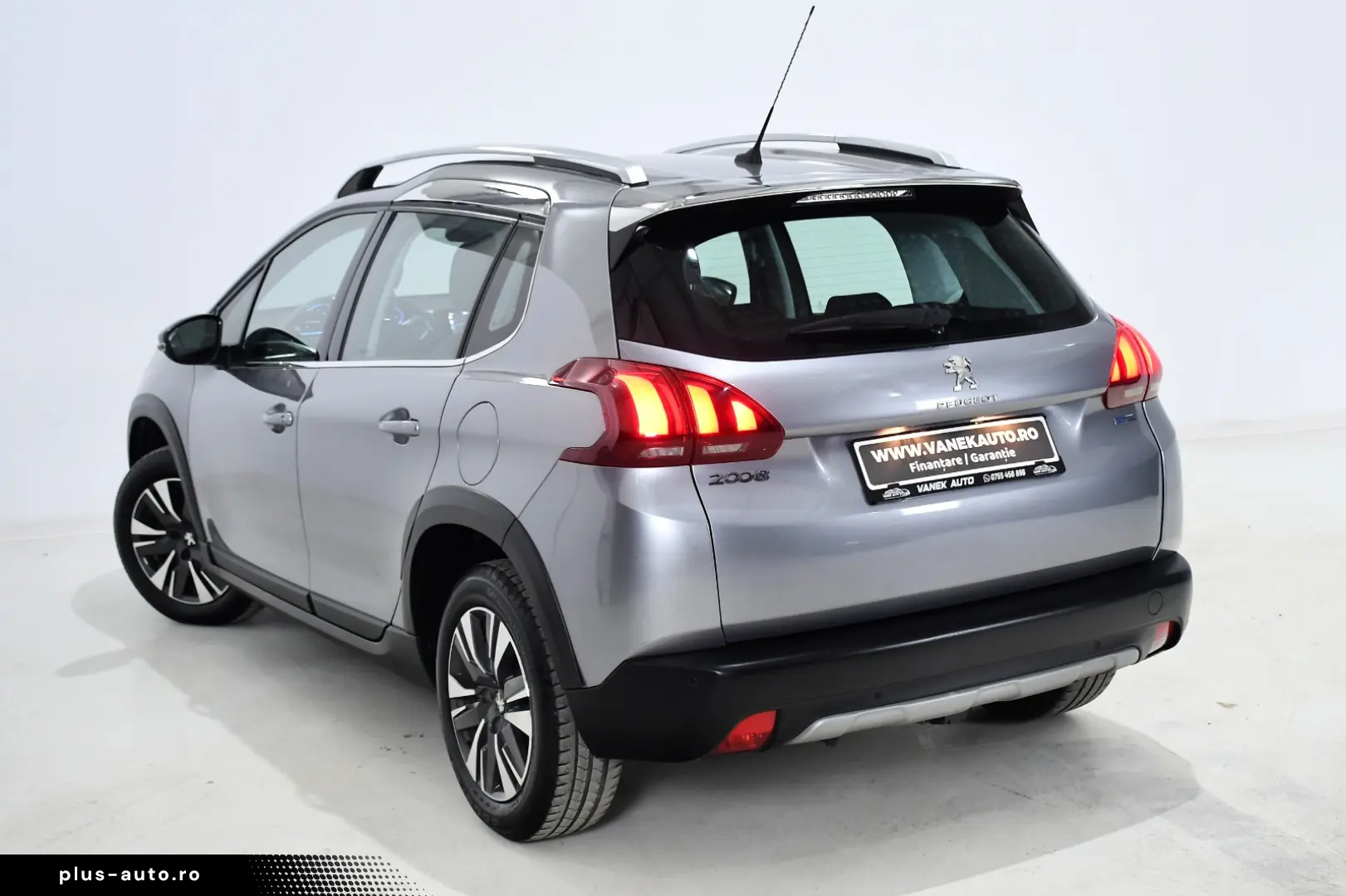 Peugeot 2008 1.2 PURETECH 110CH S&S BVM5 ALLURE