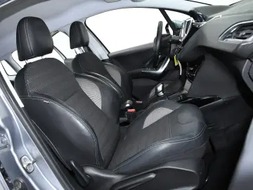 Peugeot 2008 1.2 PURETECH 110CH S&S BVM5 ALLURE