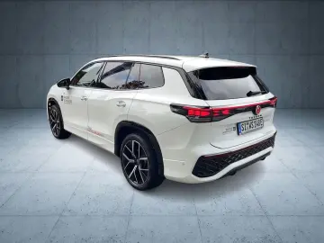 VW Tayron R-Line 1.5 eHybrid DSG AHK IQ.LIGHT DCC