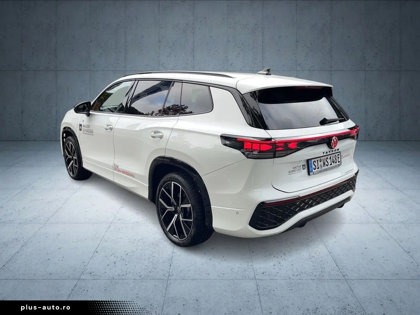 VW Tayron R-Line 1.5 eHybrid DSG AHK IQ.LIGHT DCC