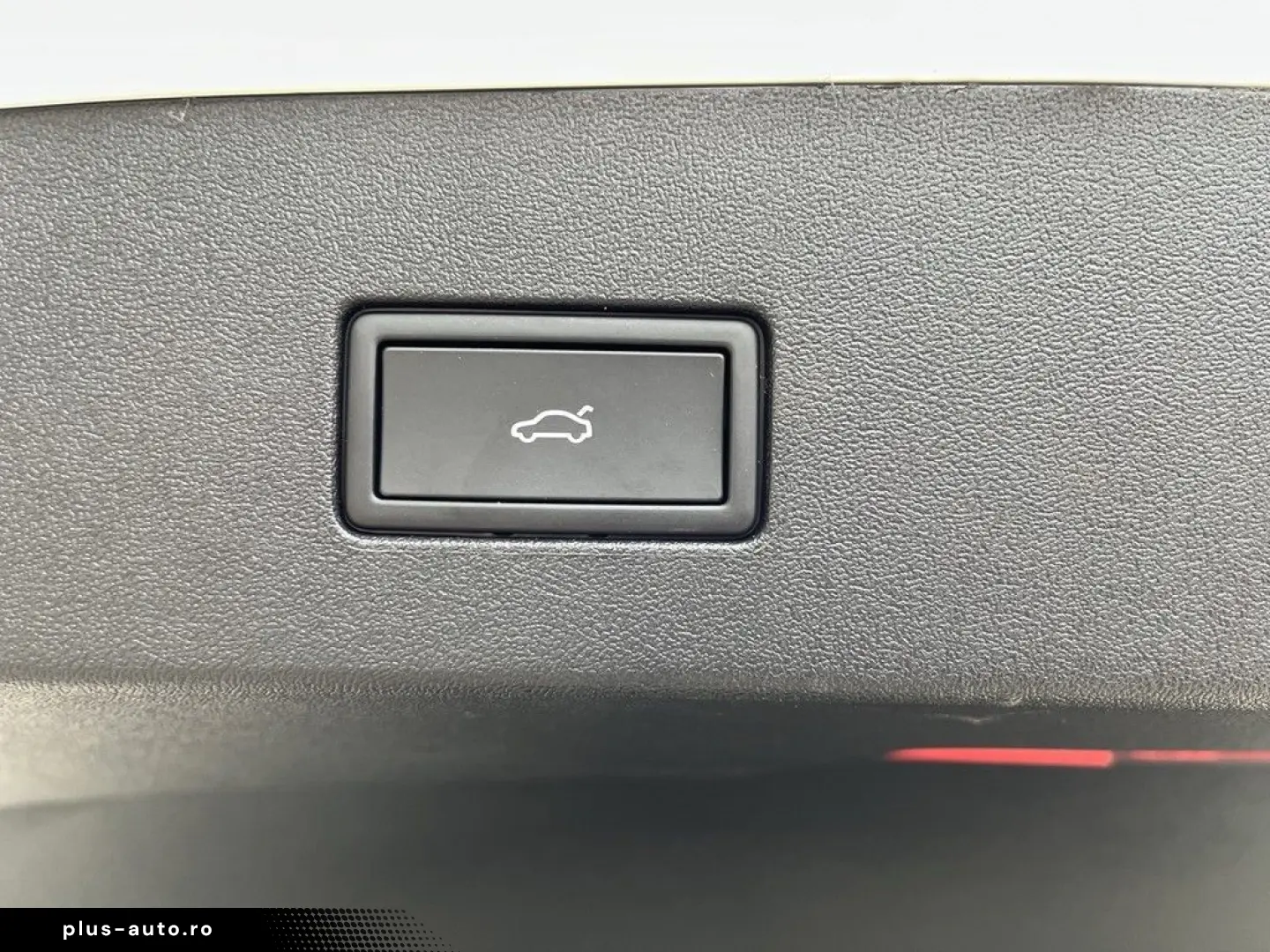 VW Tayron R-Line 1.5 eHybrid DSG AHK IQ.LIGHT DCC