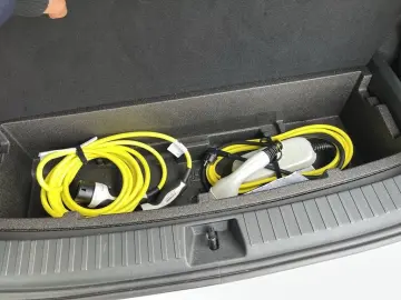 VW Tayron R-Line 1.5 eHybrid DSG AHK IQ.LIGHT DCC