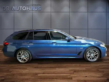 BMW 530e Touring Sport-Steptronic M Sportpaket Leder