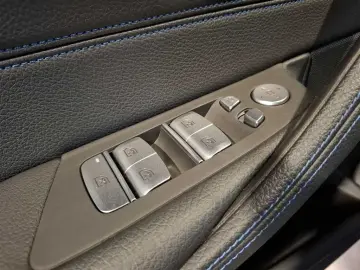 BMW 530e Touring Sport-Steptronic M Sportpaket Leder