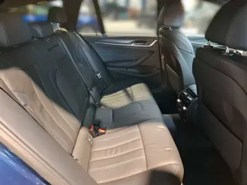 BMW 530e Touring Sport-Steptronic M Sportpaket Leder