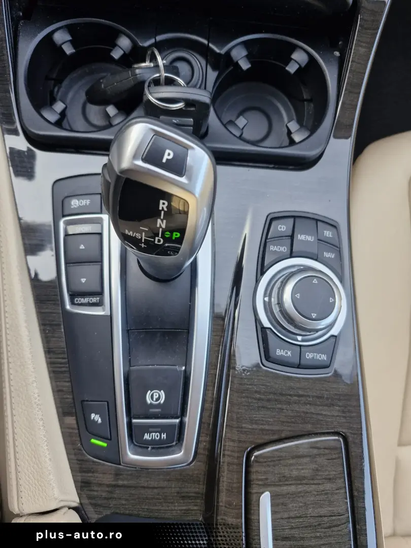 BMW Seria 5 F10 520d – 2012