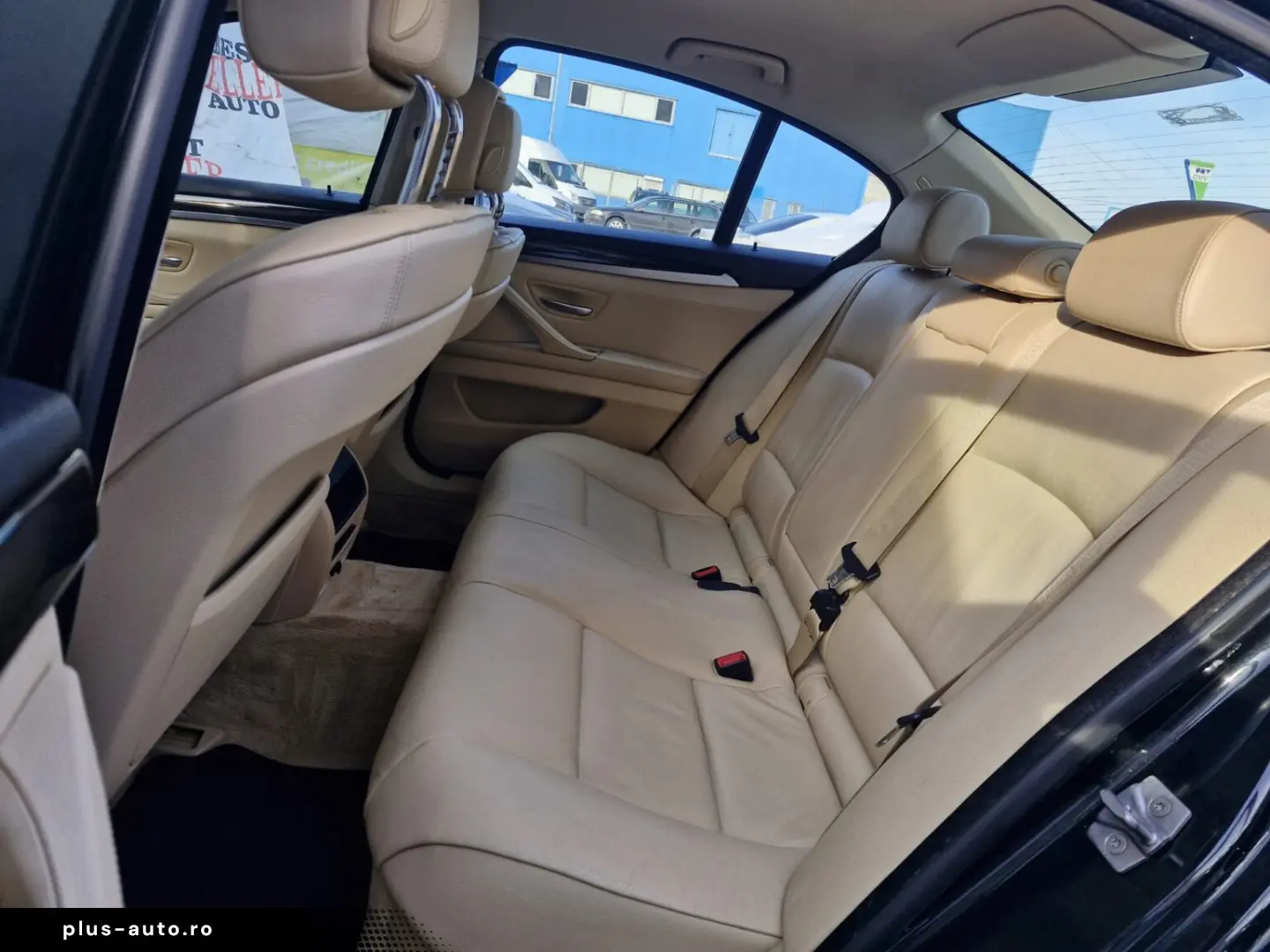 BMW Seria 5 F10 520d – 2012