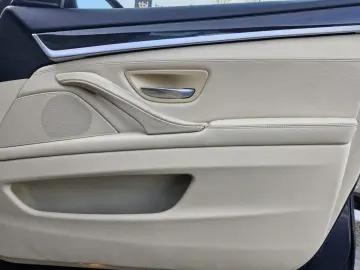BMW Seria 5 F10 520d – 2012
