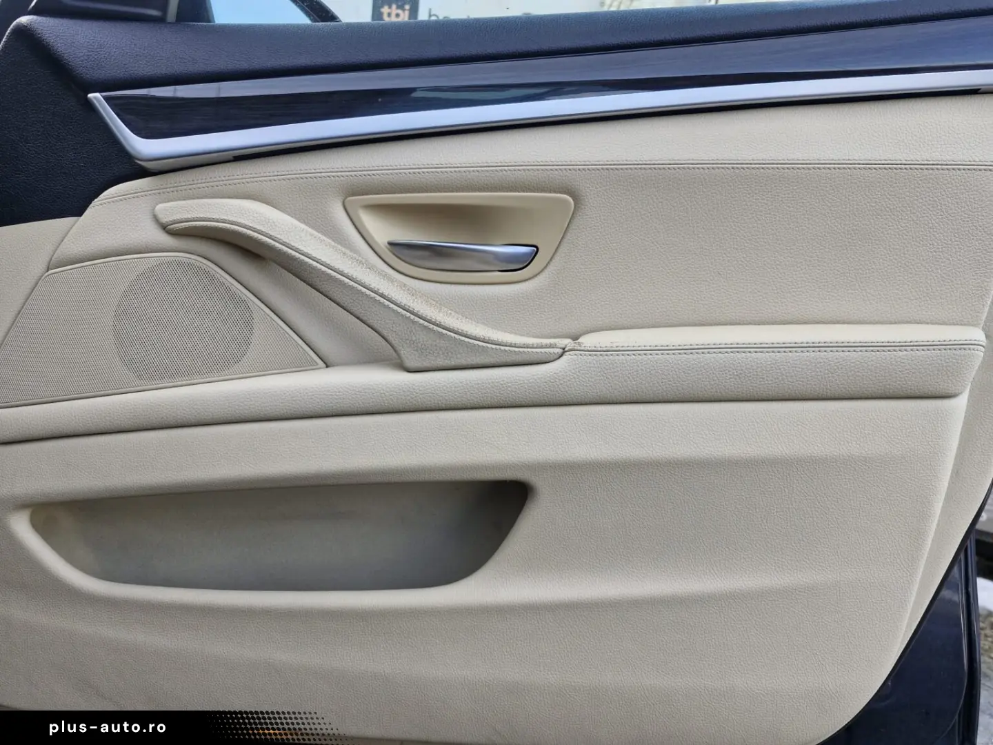 BMW Seria 5 F10 520d – 2012