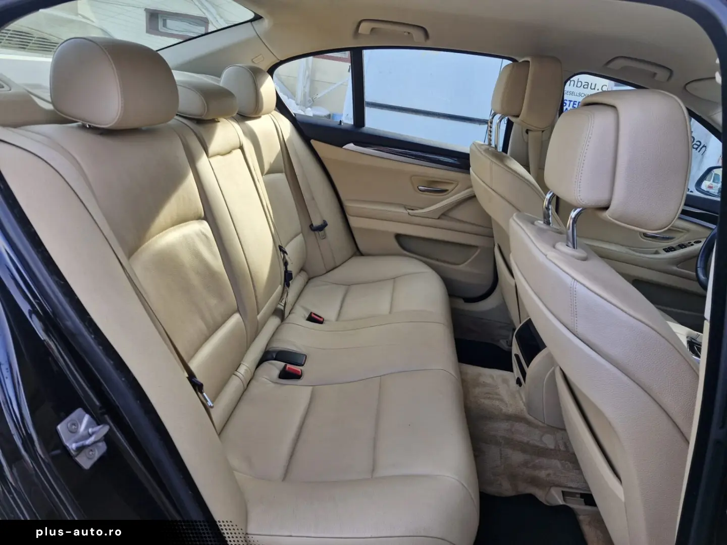 BMW Seria 5 F10 520d – 2012