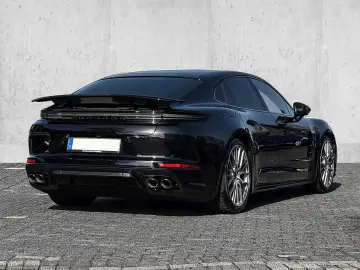 PORSCHE Panamera Turbo E-Hybrid HUD PANO ACC NAVI LED