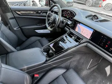 PORSCHE Panamera Turbo E-Hybrid HUD PANO ACC NAVI LED