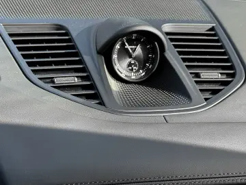 PORSCHE Panamera Turbo E-Hybrid HUD PANO ACC NAVI LED