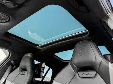 PORSCHE Panamera Turbo E-Hybrid HUD PANO ACC NAVI LED