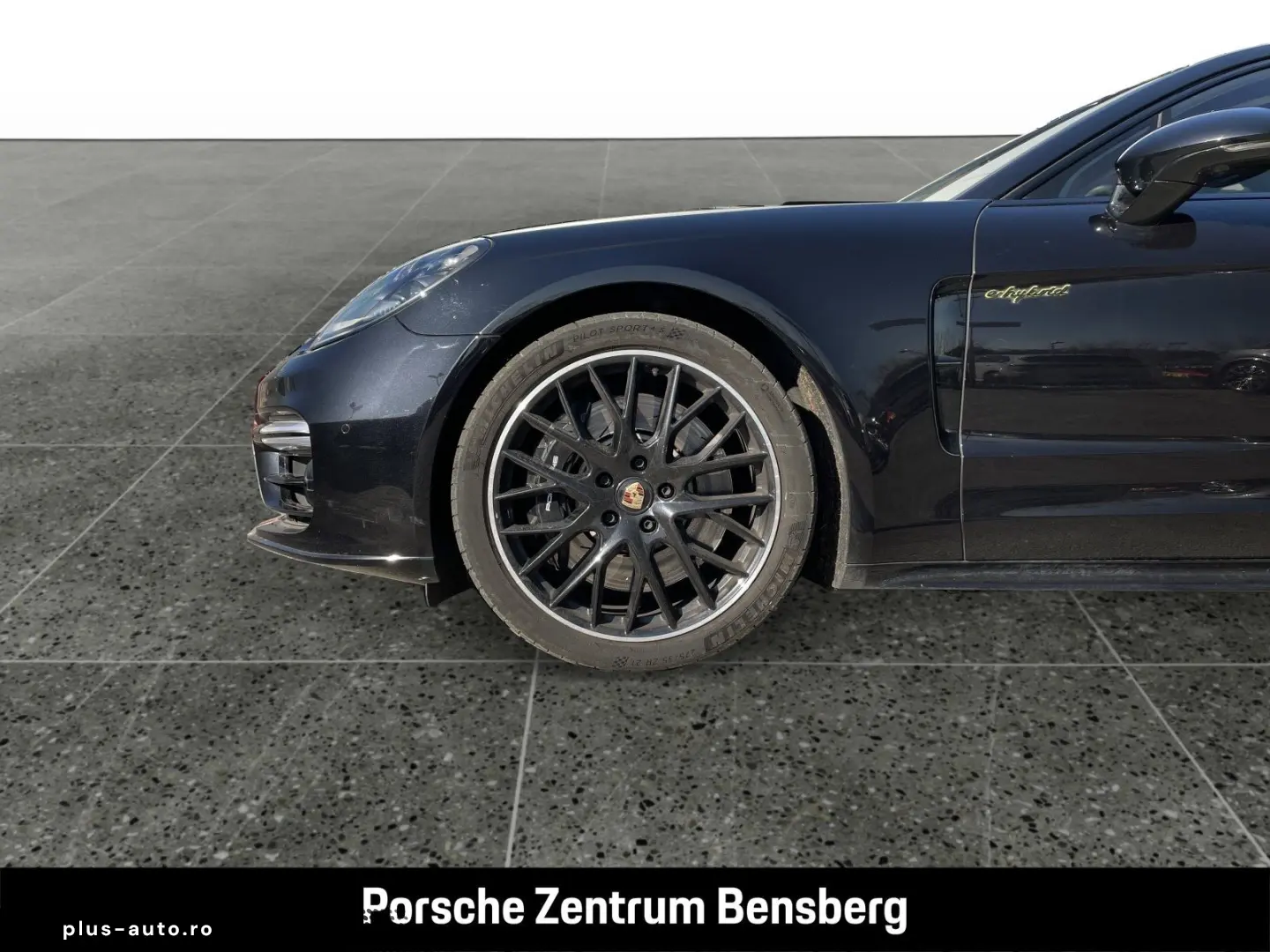 PORSCHE Panamera 4S E-Hybrid