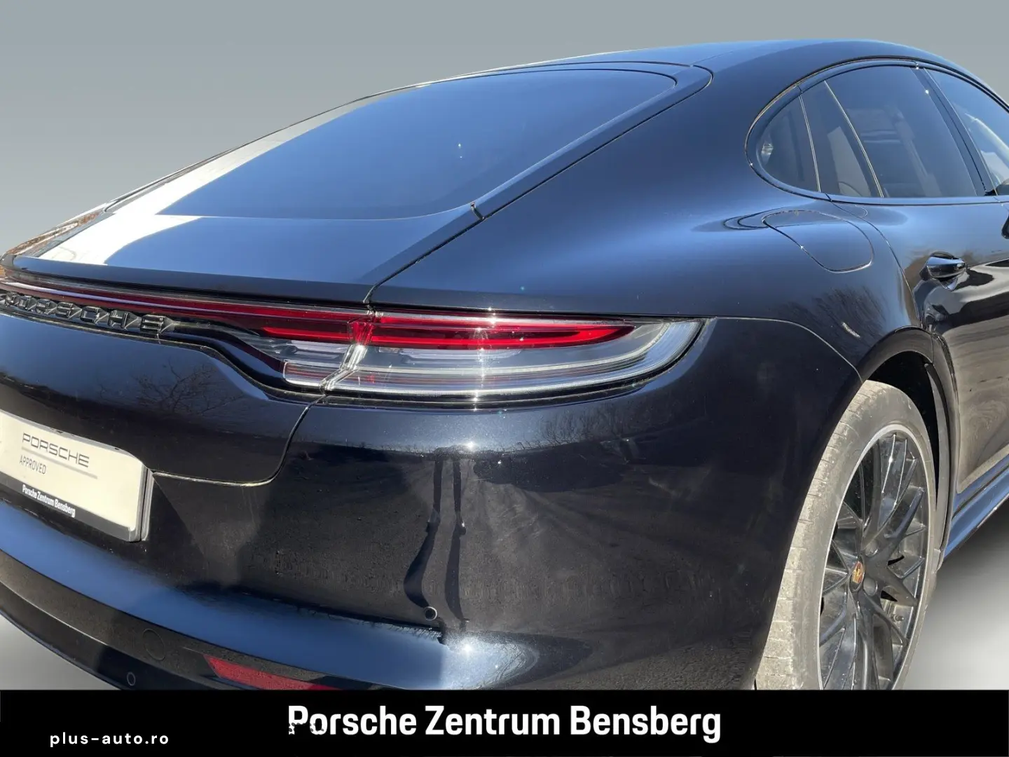 PORSCHE Panamera 4S E-Hybrid