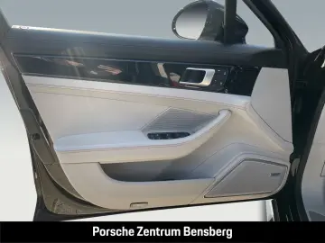 PORSCHE Panamera 4S E-Hybrid