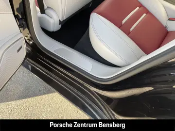 PORSCHE Panamera 4S E-Hybrid