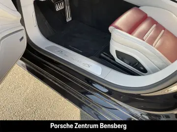PORSCHE Panamera 4S E-Hybrid