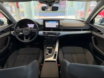 AUDI A4 Lim. 40 TDI quattro advanced  1Hd. Matrix ACC