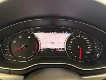 AUDI A4 Lim. 40 TDI quattro advanced  1Hd. Matrix ACC