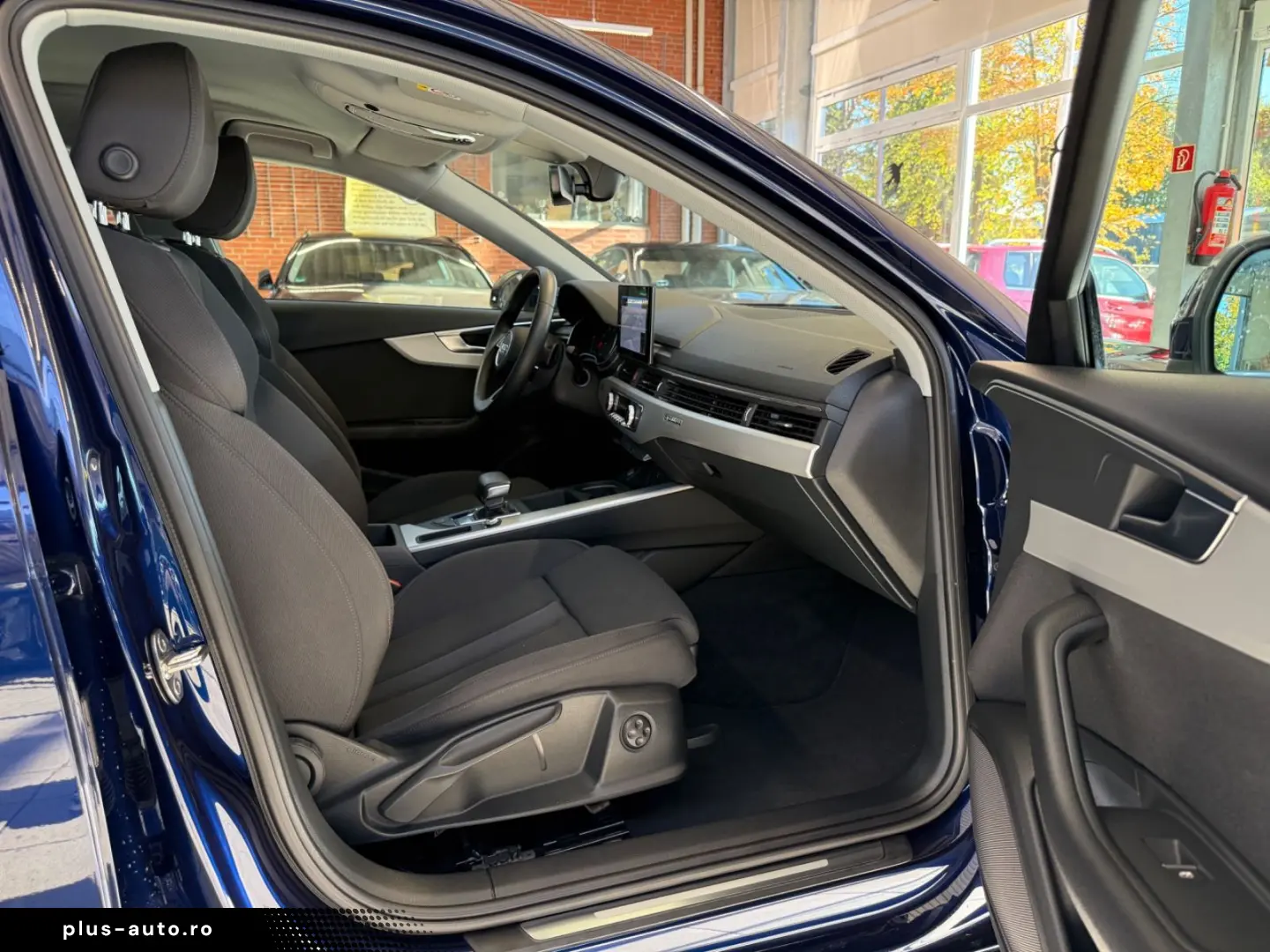 AUDI A4 Lim. 40 TDI quattro advanced  1Hd. Matrix ACC