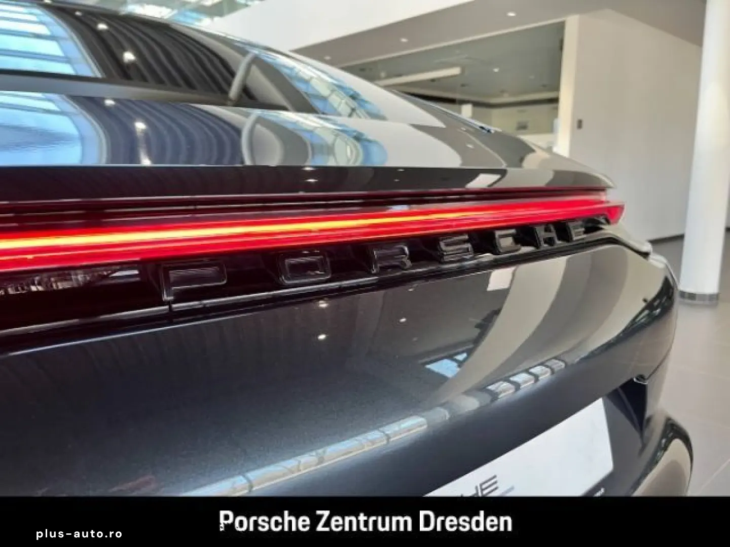 PORSCHE Panamera 4 E-Hybrid Platinum Edition HeadUp SB v