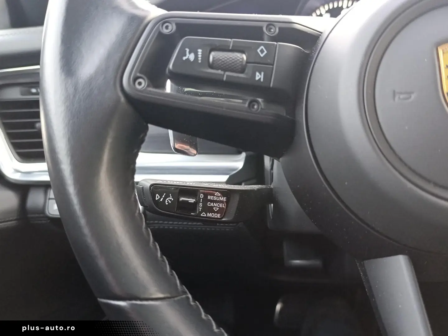 PORSCHE Panamera 4 E-Hybrid Platinum Edition