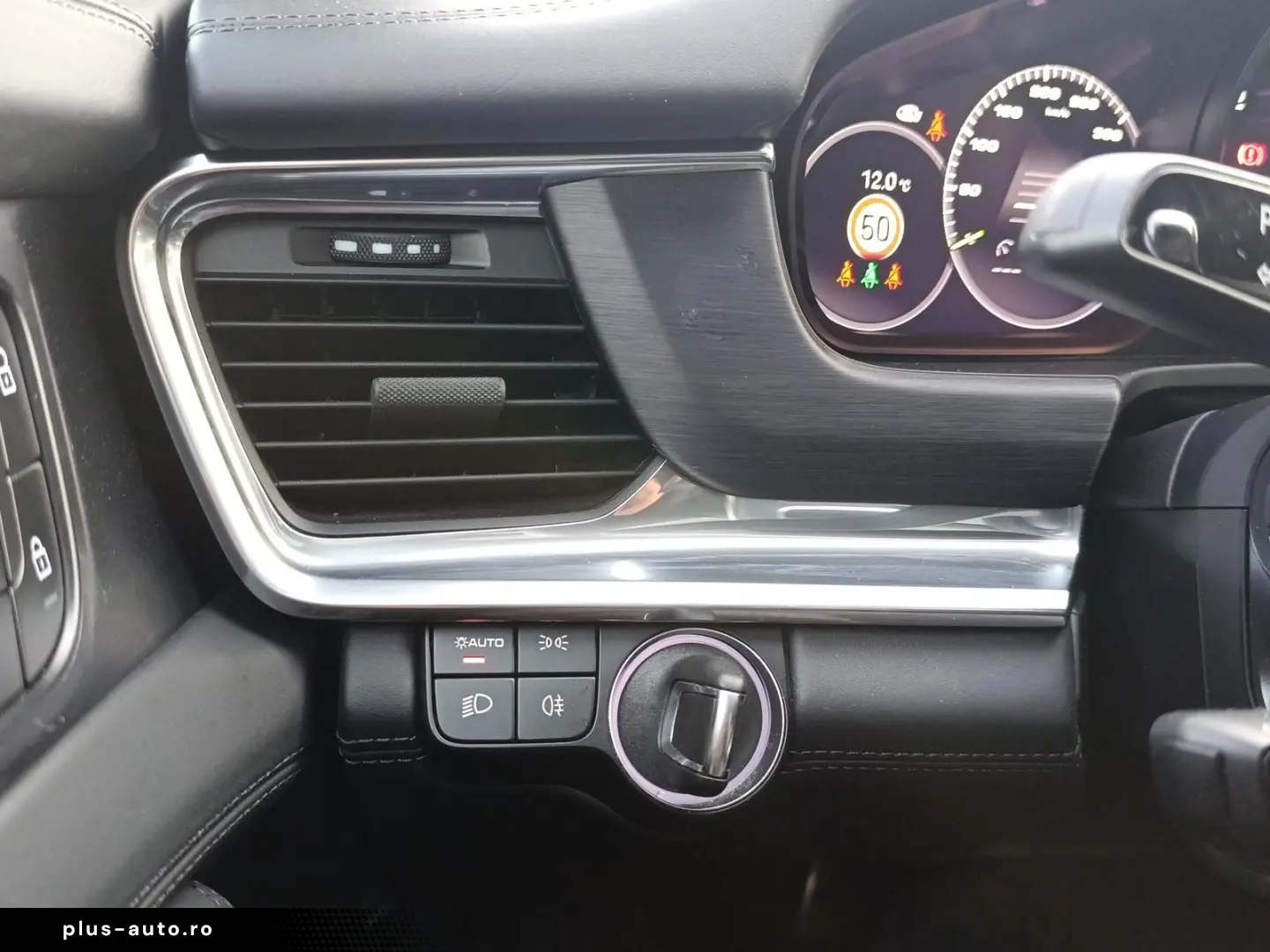 PORSCHE Panamera 4 E-Hybrid Platinum Edition