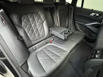 BMW X6 xDrive30d M Sport Pro 22Zoll Pano ACC 360