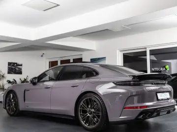 PORSCHE Panamera Turbo E-Hybrid SportDesign UPE 250490e