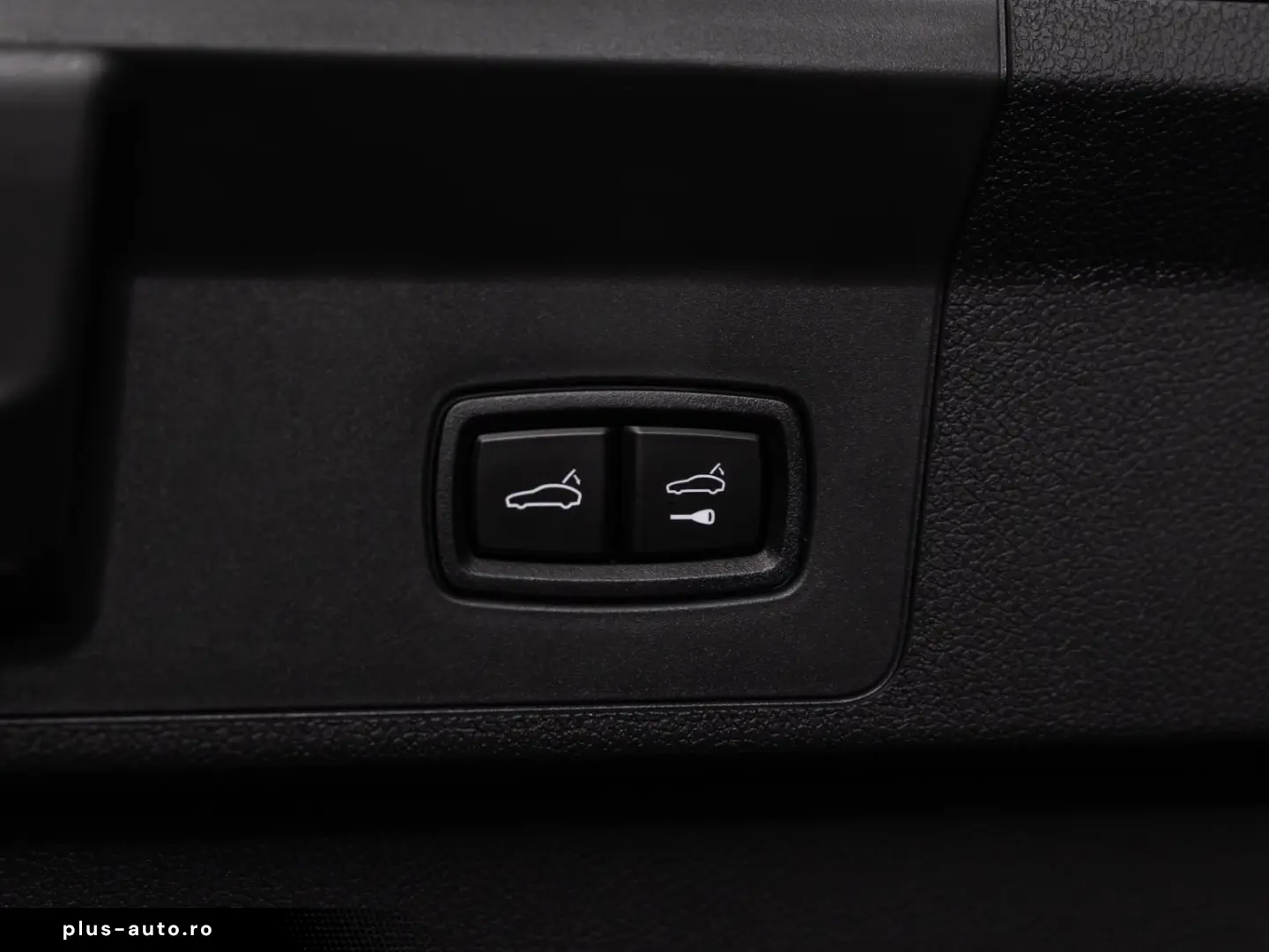 PORSCHE Panamera Turbo E-Hybrid SportDesign UPE 250490e