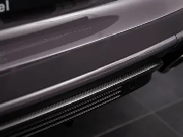 PORSCHE Panamera Turbo E-Hybrid SportDesign UPE 250490e