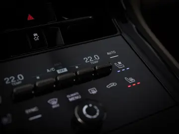 PORSCHE Panamera Turbo E-Hybrid SportDesign UPE 250490e