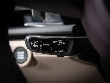 PORSCHE Panamera Turbo E-Hybrid SportDesign UPE 250490e