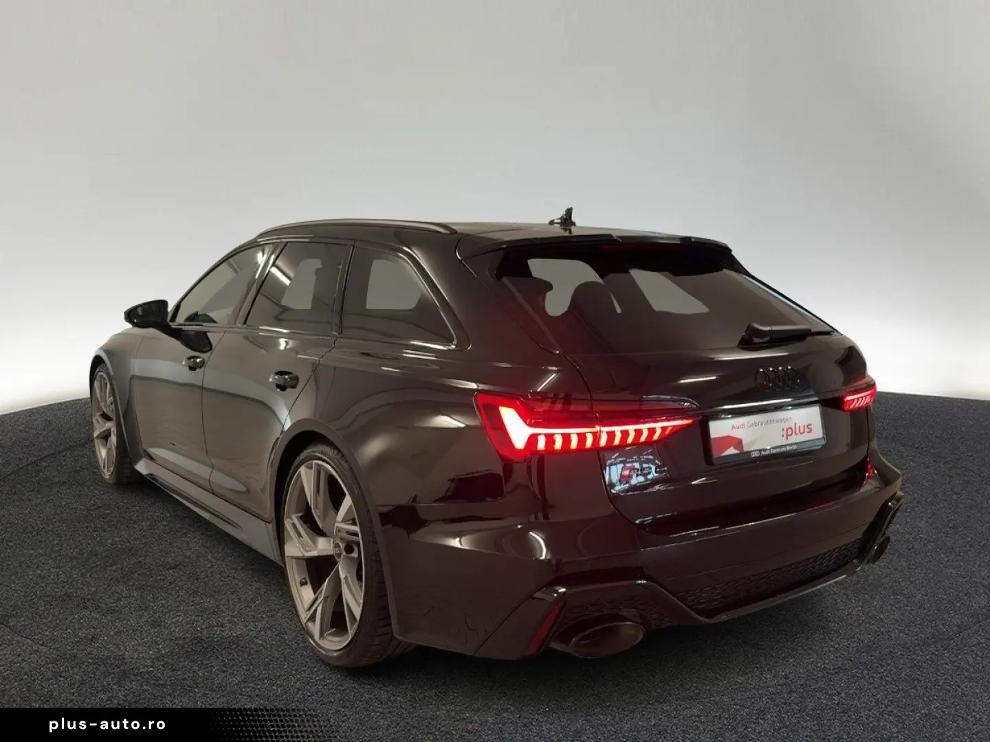 AUDI RS 6 Avant tiptr. STDHZG MATRIX 360 K NAVI B&O