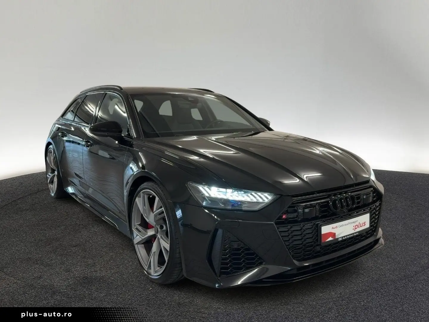 AUDI RS 6 Avant tiptr. STDHZG MATRIX 360 K NAVI B&O