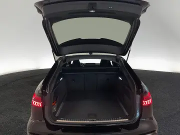 AUDI RS 6 Avant tiptr. STDHZG MATRIX 360 K NAVI B&O